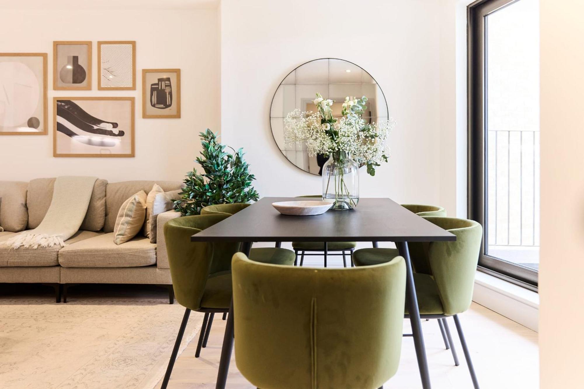 The South Wimbledon Escape - Lovely 3bdr With Balcony Londres