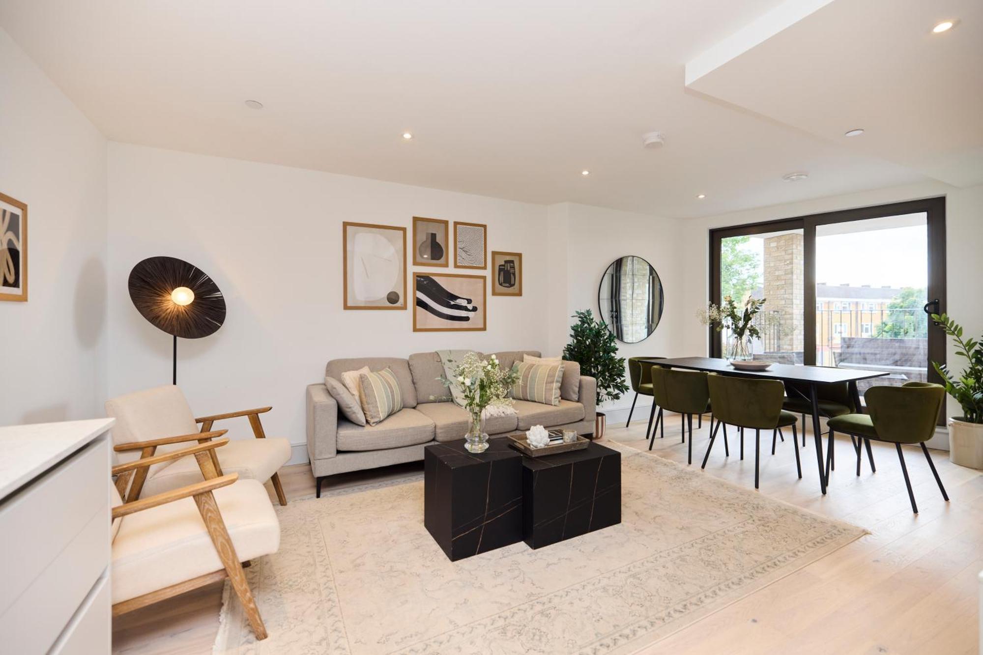 The South Wimbledon Escape - Lovely 3bdr With Balcony Apartamento