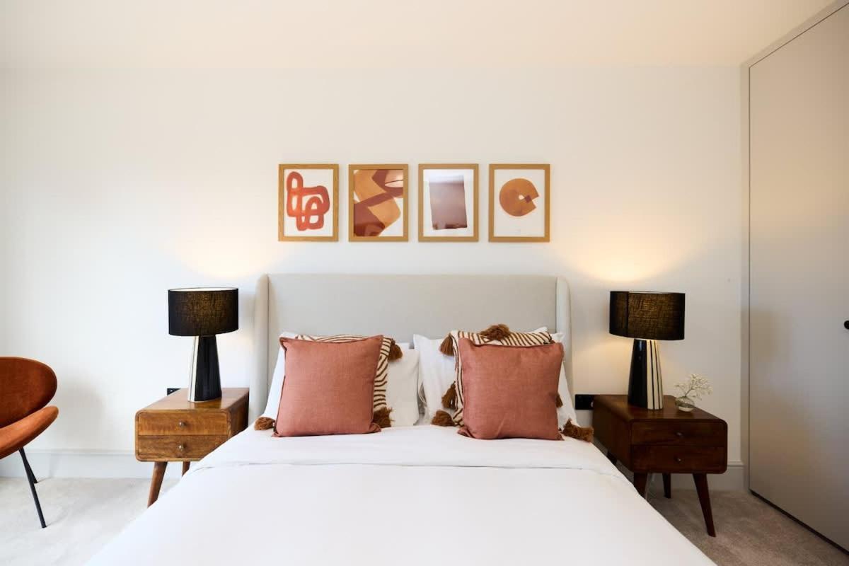 The South Wimbledon Escape - Lovely 3bdr With Balcony Apartamento *